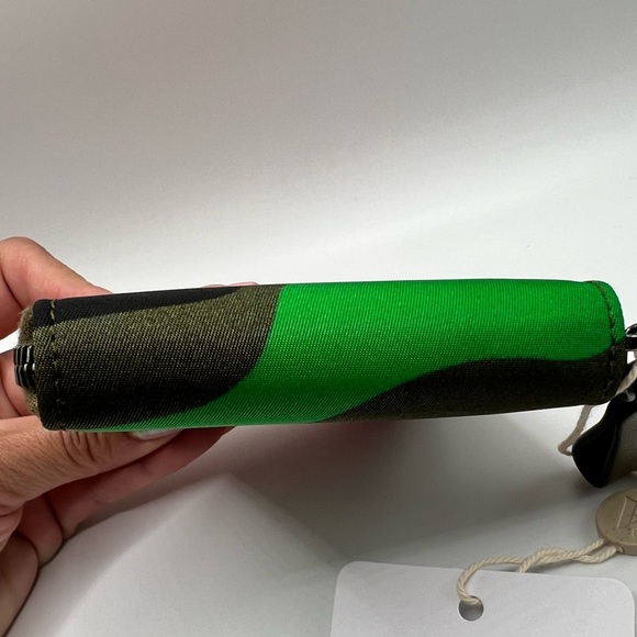 NEW VALENTINO GARAVANI Camouflage Nylon Leather Zip Around Compact Wallet - Picture 12 of 12